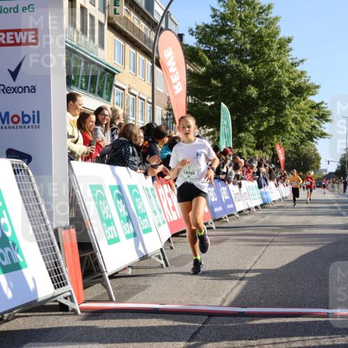 15.09.2024 - PSD Bank Halbmarathon Strokosch-Dieckow http://msf.ph/oto/7064542 15.09.2024 10:26:08 Ziel 20, 54, 98, 240, 248, 298, 300 meine-sportfotos.de