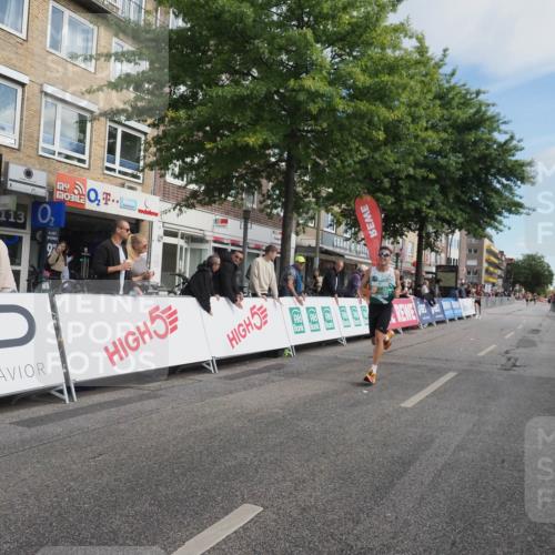 15.09.2024 - PSD Bank Halbmarathon Miley Keyser http://msf.ph/oto/7064704 15.09.2024 11:13:52 Ziel 492, 527, 538, 550, 609, 612 meine-sportfotos.de