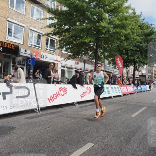 15.09.2024 - PSD Bank Halbmarathon Miley Keyser http://msf.ph/oto/7064721 15.09.2024 11:13:53 Ziel 492, 527, 538, 550, 609, 612 meine-sportfotos.de
