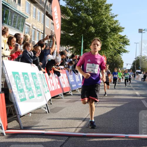 15.09.2024 - PSD Bank Halbmarathon Strokosch-Dieckow http://msf.ph/oto/7064949 15.09.2024 10:26:24 Ziel 9, 20, 88, 144, 181, 216, 240, 242, 295 meine-sportfotos.de