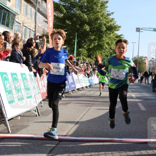 15.09.2024 - PSD Bank Halbmarathon Strokosch-Dieckow http://msf.ph/oto/7065364 15.09.2024 10:26:28 Ziel 9, 86, 88, 116, 144, 181, 200, 216, 242, 295 meine-sportfotos.de
