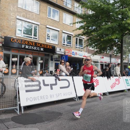 15.09.2024 - PSD Bank Halbmarathon Miley Keyser http://msf.ph/oto/7065953 15.09.2024 11:15:57 Ziel 410, 502, 535, 542 meine-sportfotos.de