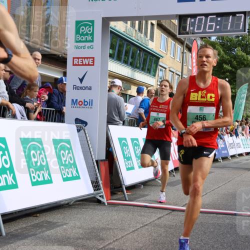 15.09.2024 - PSD Bank Halbmarathon Strokosch-Dieckow http://msf.ph/oto/7066005 15.09.2024 11:07:08 Ziel 456, 459, 460, 461, 467, 468, 472, 805 meine-sportfotos.de