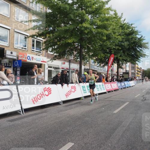 15.09.2024 - PSD Bank Halbmarathon Miley Keyser http://msf.ph/oto/7066536 15.09.2024 11:16:58 Ziel 536, 561, 601, 607, 621, 623, 1007 meine-sportfotos.de