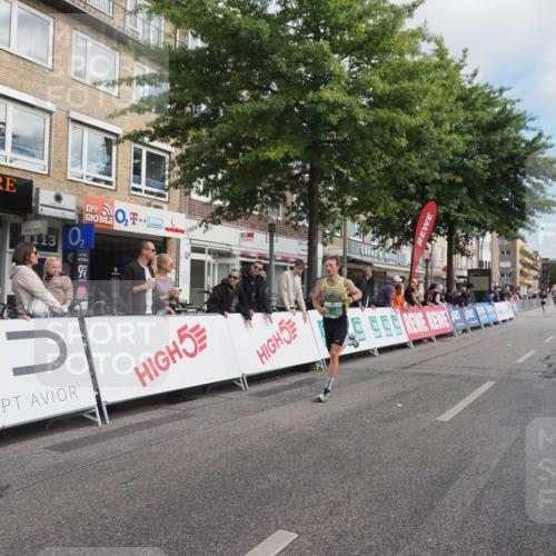 15.09.2024 - PSD Bank Halbmarathon Miley Keyser http://msf.ph/oto/7066540 15.09.2024 11:16:58 Ziel 536, 561, 601, 607, 621, 623, 1007 meine-sportfotos.de