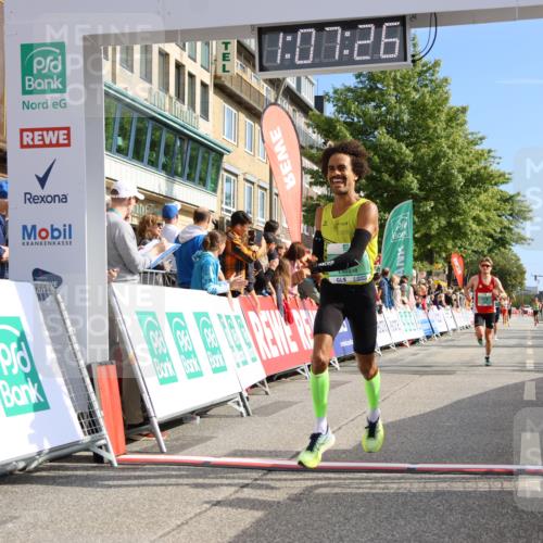 15.09.2024 - PSD Bank Halbmarathon Strokosch-Dieckow http://msf.ph/oto/7066907 15.09.2024 11:08:17 Ziel 403, 408, 479, 483 meine-sportfotos.de