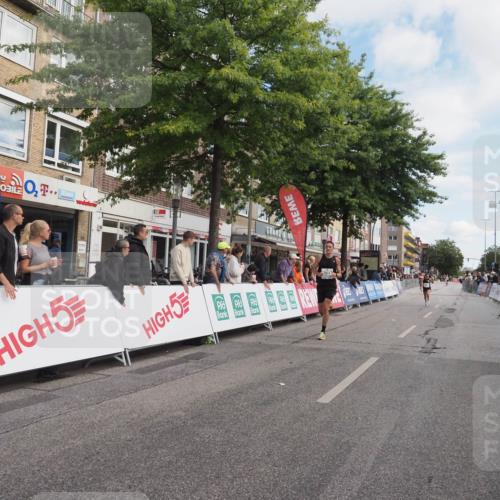 15.09.2024 - PSD Bank Halbmarathon Miley Keyser http://msf.ph/oto/7068393 15.09.2024 11:20:02 Ziel 611, 843, 1011, 2613 meine-sportfotos.de