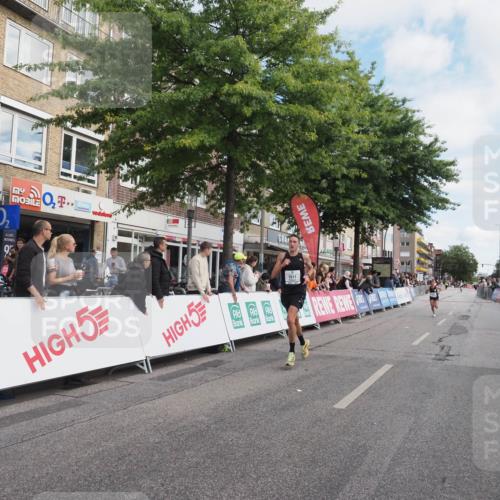 15.09.2024 - PSD Bank Halbmarathon Miley Keyser http://msf.ph/oto/7068406 15.09.2024 11:20:02 Ziel 611, 843, 1011, 2613 meine-sportfotos.de