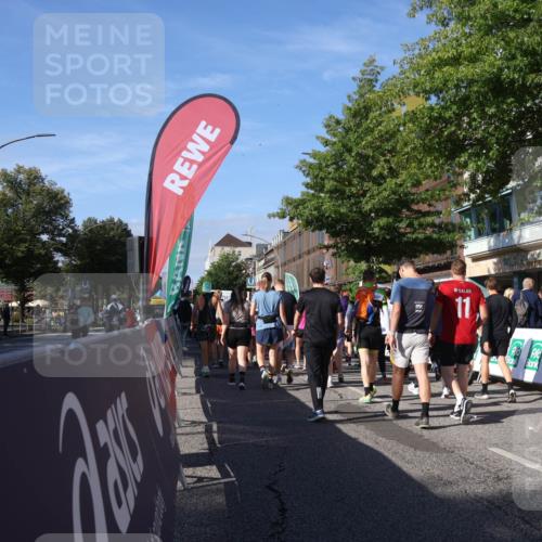 15.09.2024 - PSD Bank Halbmarathon Michael Strokosch http://msf.ph/oto/7069213 15.09.2024 10:04:05 Ziel  meine-sportfotos.de