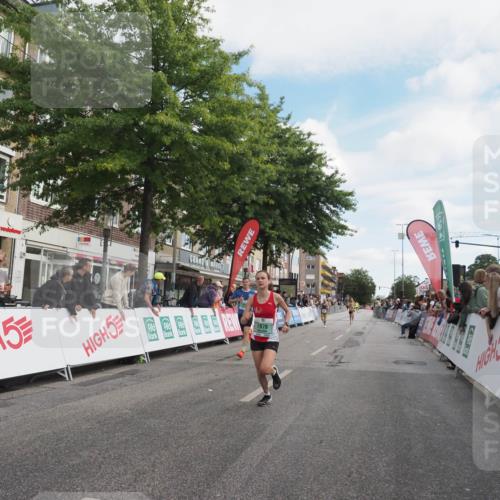 15.09.2024 - PSD Bank Halbmarathon Miley Keyser http://msf.ph/oto/7069340 15.09.2024 11:21:32 Ziel 428, 579, 864, 878, 1009, 1092, 2471 meine-sportfotos.de