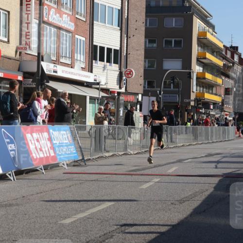 15.09.2024 - PSD Bank Halbmarathon Michael Strokosch http://msf.ph/oto/7069343 15.09.2024 10:24:13 Ziel 117 meine-sportfotos.de