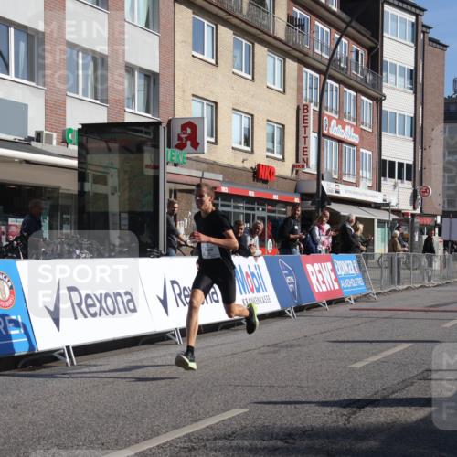15.09.2024 - PSD Bank Halbmarathon Michael Strokosch http://msf.ph/oto/7069358 15.09.2024 10:24:15 Ziel 117 meine-sportfotos.de