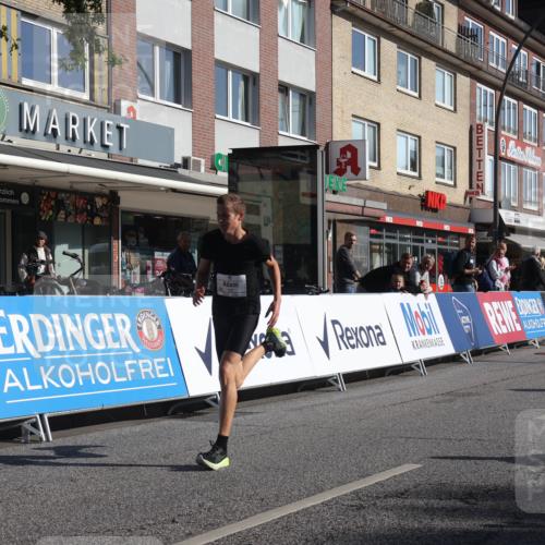 15.09.2024 - PSD Bank Halbmarathon Michael Strokosch http://msf.ph/oto/7069362 15.09.2024 10:24:16 Ziel 117 meine-sportfotos.de