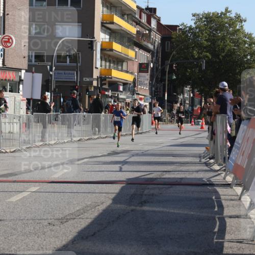 15.09.2024 - PSD Bank Halbmarathon Michael Strokosch http://msf.ph/oto/7069380 15.09.2024 10:24:46 Ziel 61, 211 meine-sportfotos.de