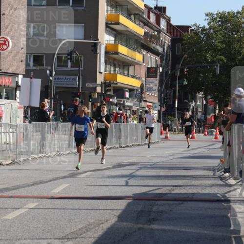 15.09.2024 - PSD Bank Halbmarathon Michael Strokosch http://msf.ph/oto/7069395 15.09.2024 10:24:48 Ziel 61, 131, 211 meine-sportfotos.de
