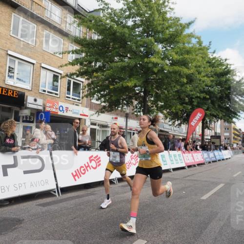 15.09.2024 - PSD Bank Halbmarathon Miley Keyser http://msf.ph/oto/7069429 15.09.2024 11:21:38 Ziel 428, 655, 854, 864, 867, 878, 1049, 1092 meine-sportfotos.de