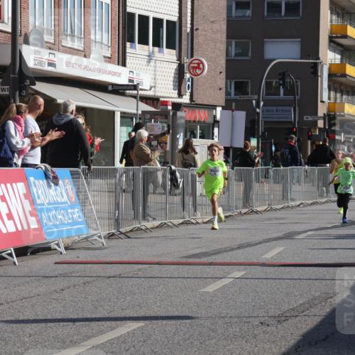 15.09.2024 - PSD Bank Halbmarathon Michael Strokosch http://msf.ph/oto/7069529 15.09.2024 10:25:04 Ziel 61, 102, 119, 131, 165, 177, 211 meine-sportfotos.de