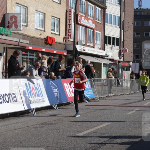15.09.2024 - PSD Bank Halbmarathon Michael Strokosch http://msf.ph/oto/7069698 15.09.2024 10:25:19 Ziel 7, 19, 66, 102, 110, 165, 177 meine-sportfotos.de