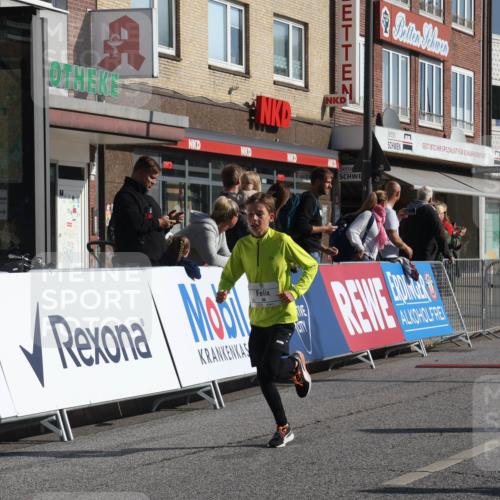 15.09.2024 - PSD Bank Halbmarathon Michael Strokosch http://msf.ph/oto/7069752 15.09.2024 10:25:22 Ziel 7, 19, 66, 102, 110, 177, 257 meine-sportfotos.de