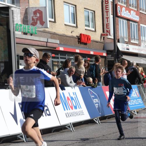 15.09.2024 - PSD Bank Halbmarathon Michael Strokosch http://msf.ph/oto/7069921 15.09.2024 10:25:39 Ziel 36, 110, 221, 238, 248, 257, 298, 300 meine-sportfotos.de