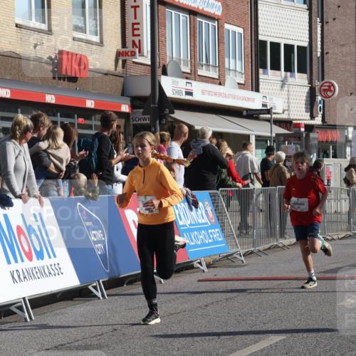 15.09.2024 - PSD Bank Halbmarathon Michael Strokosch http://msf.ph/oto/7070092 15.09.2024 10:25:58 Ziel 20, 54, 98, 240 meine-sportfotos.de
