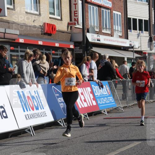 15.09.2024 - PSD Bank Halbmarathon Michael Strokosch http://msf.ph/oto/7070095 15.09.2024 10:25:59 Ziel 20, 54, 98, 240 meine-sportfotos.de