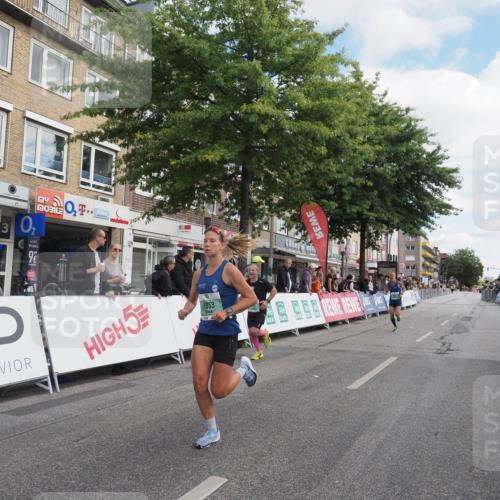 15.09.2024 - PSD Bank Halbmarathon Miley Keyser http://msf.ph/oto/7070270 15.09.2024 11:22:47 Ziel 429, 599, 661, 853 meine-sportfotos.de