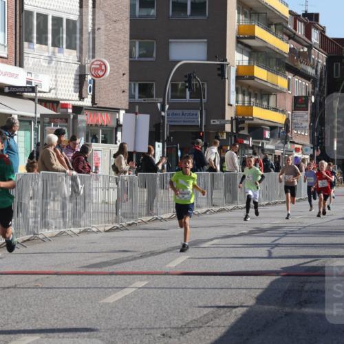 15.09.2024 - PSD Bank Halbmarathon Michael Strokosch http://msf.ph/oto/7070286 15.09.2024 10:26:18 Ziel 9, 86, 88, 116, 118, 143, 144, 181, 188, 200, 216, 242, 251, 295 meine-sportfotos.de