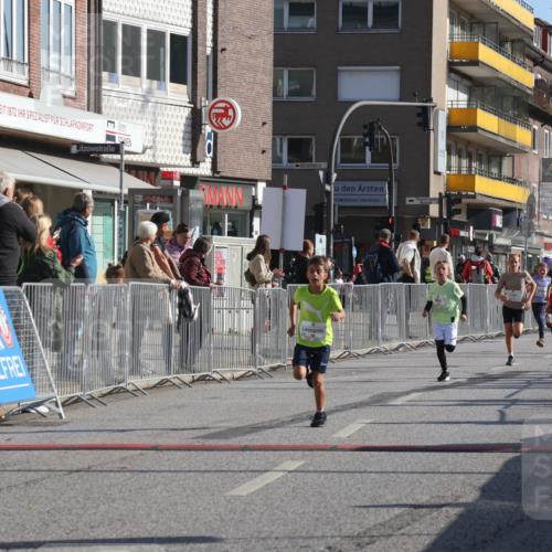15.09.2024 - PSD Bank Halbmarathon Michael Strokosch http://msf.ph/oto/7070299 15.09.2024 10:26:19 Ziel 9, 86, 88, 116, 118, 143, 144, 181, 188, 200, 216, 242, 251, 295 meine-sportfotos.de