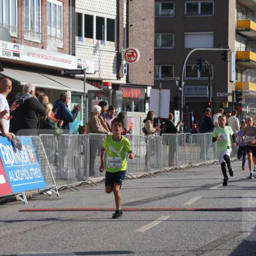 15.09.2024 - PSD Bank Halbmarathon Michael Strokosch http://msf.ph/oto/7070317 15.09.2024 10:26:20 Ziel 9, 86, 88, 116, 118, 143, 144, 181, 188, 200, 216, 242, 251, 295 meine-sportfotos.de