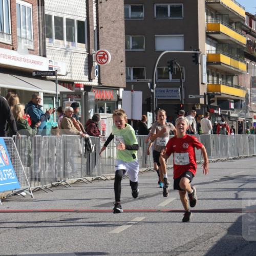 15.09.2024 - PSD Bank Halbmarathon Michael Strokosch http://msf.ph/oto/7070325 15.09.2024 10:26:22 Ziel 9, 86, 88, 116, 118, 143, 144, 181, 188, 200, 216, 251, 295 meine-sportfotos.de