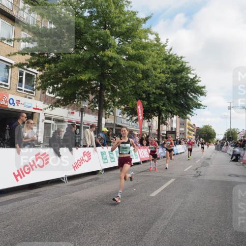 15.09.2024 - PSD Bank Halbmarathon Miley Keyser http://msf.ph/oto/7070725 15.09.2024 11:23:48 Ziel 645, 672, 675, 865, 894, 941, 1034, 1072 meine-sportfotos.de