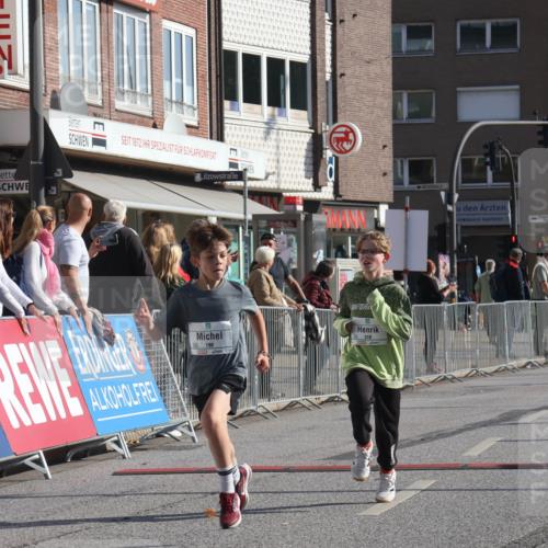 15.09.2024 - PSD Bank Halbmarathon Michael Strokosch http://msf.ph/oto/7070761 15.09.2024 10:27:07 Ziel 18, 42, 75, 82, 87, 136, 167, 198, 210, 268, 270, 294 meine-sportfotos.de