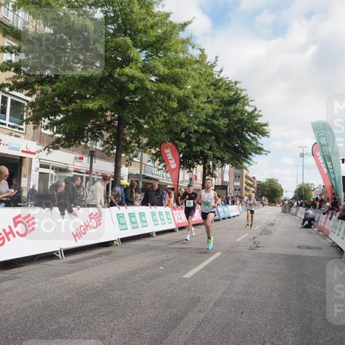 15.09.2024 - PSD Bank Halbmarathon Miley Keyser http://msf.ph/oto/7071307 15.09.2024 11:24:37 Ziel 578, 644, 680, 1014, 1015 meine-sportfotos.de