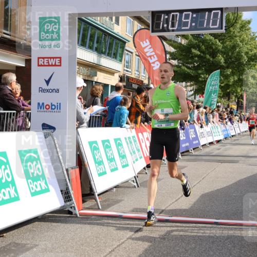 15.09.2024 - PSD Bank Halbmarathon Strokosch-Dieckow http://msf.ph/oto/7071339 15.09.2024 11:10:01 Ziel 480, 490, 504, 514, 531 meine-sportfotos.de