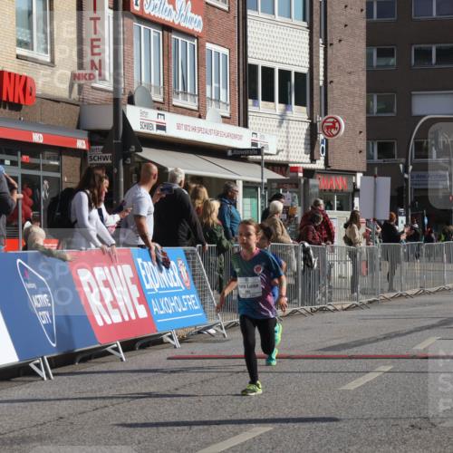 15.09.2024 - PSD Bank Halbmarathon Michael Strokosch http://msf.ph/oto/7071692 15.09.2024 10:28:28 Ziel 26, 45, 89, 92, 149, 162, 166, 183, 184, 192, 243, 273, 285 meine-sportfotos.de