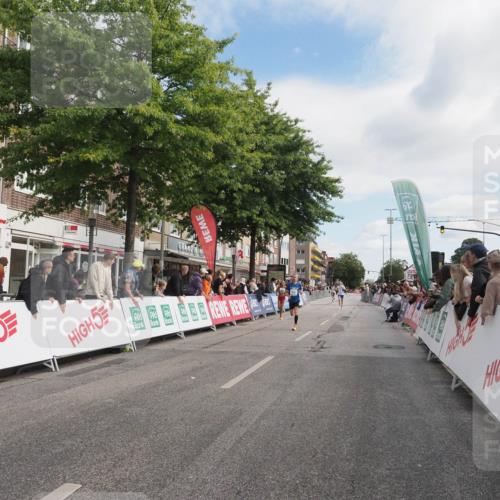 15.09.2024 - PSD Bank Halbmarathon Miley Keyser http://msf.ph/oto/7072016 15.09.2024 11:26:23 Ziel 884, 1036, 1064, 1119 meine-sportfotos.de