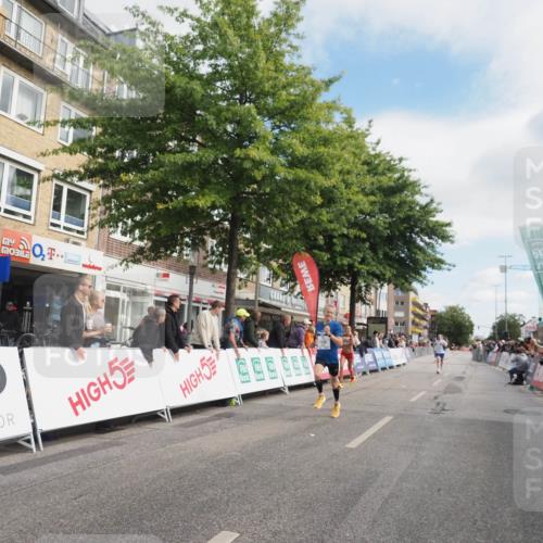 15.09.2024 - PSD Bank Halbmarathon Miley Keyser http://msf.ph/oto/7072046 15.09.2024 11:26:24 Ziel 884, 1036, 1064, 1119 meine-sportfotos.de