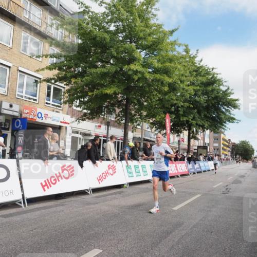 15.09.2024 - PSD Bank Halbmarathon Miley Keyser http://msf.ph/oto/7072105 15.09.2024 11:26:29 Ziel 688, 884, 1036, 1064, 1119, 1263 meine-sportfotos.de