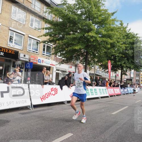15.09.2024 - PSD Bank Halbmarathon Miley Keyser http://msf.ph/oto/7072125 15.09.2024 11:26:30 Ziel 688, 884, 1036, 1064, 1119, 1263 meine-sportfotos.de