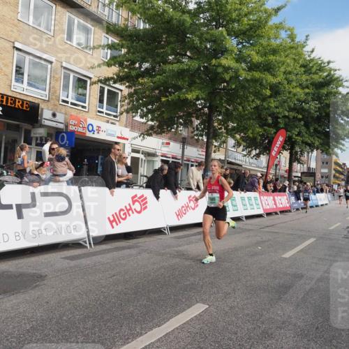 15.09.2024 - PSD Bank Halbmarathon Miley Keyser http://msf.ph/oto/7072376 15.09.2024 11:27:00 Ziel 436, 440, 689, 725, 728, 737, 885 meine-sportfotos.de