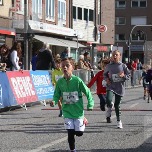 15.09.2024 - PSD Bank Halbmarathon Michael Strokosch http://msf.ph/oto/7073181 15.09.2024 10:31:04 Ziel 24, 25, 39, 72, 104, 105, 126, 141, 163, 191, 277, 287 meine-sportfotos.de