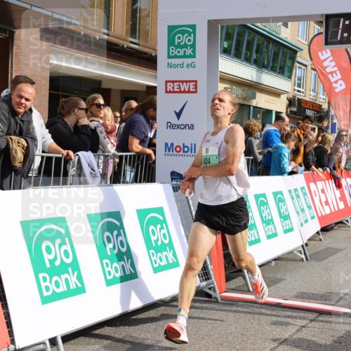 15.09.2024 - PSD Bank Halbmarathon Strokosch-Dieckow http://msf.ph/oto/7074086 15.09.2024 11:10:48 Ziel 404, 512, 520, 840 meine-sportfotos.de