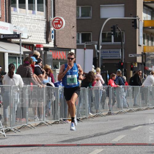 15.09.2024 - PSD Bank Halbmarathon Michael Strokosch http://msf.ph/oto/7075216 15.09.2024 11:05:45 Ziel 452 meine-sportfotos.de