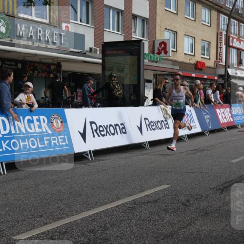 15.09.2024 - PSD Bank Halbmarathon Michael Strokosch http://msf.ph/oto/7075835 15.09.2024 11:07:19 Ziel 462, 464, 465, 469, 482 meine-sportfotos.de