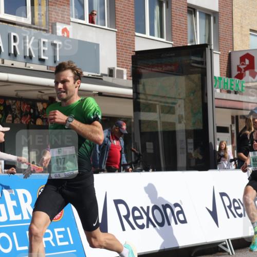 15.09.2024 - PSD Bank Halbmarathon Michael Strokosch http://msf.ph/oto/7076287 15.09.2024 11:08:34 Ziel 477, 487, 493, 562, 807, 1076 meine-sportfotos.de