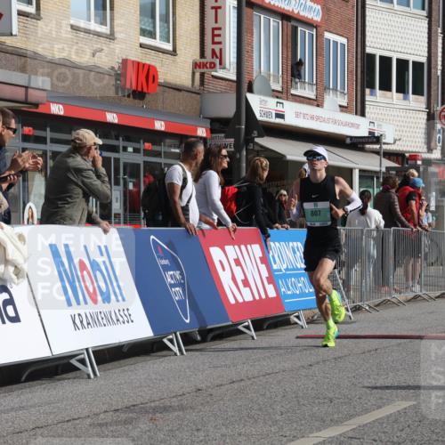 15.09.2024 - PSD Bank Halbmarathon Michael Strokosch http://msf.ph/oto/7076334 15.09.2024 11:08:39 Ziel 477, 487, 562, 807, 1076 meine-sportfotos.de