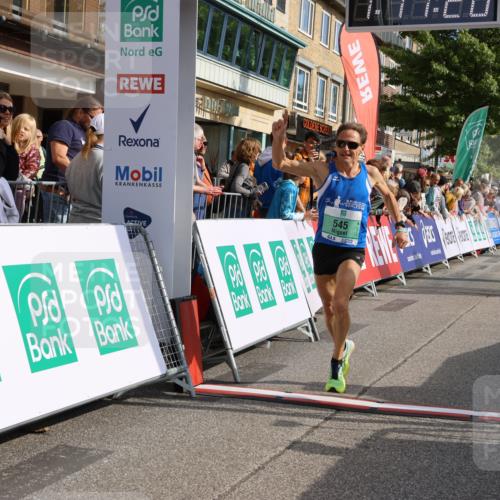 15.09.2024 - PSD Bank Halbmarathon Strokosch-Dieckow http://msf.ph/oto/7077082 15.09.2024 11:12:11 Ziel 503, 537, 545 meine-sportfotos.de