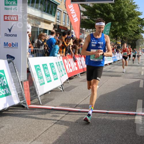 15.09.2024 - PSD Bank Halbmarathon Strokosch-Dieckow http://msf.ph/oto/7077428 15.09.2024 11:12:40 Ziel 498, 509, 528, 534, 838, 841 meine-sportfotos.de