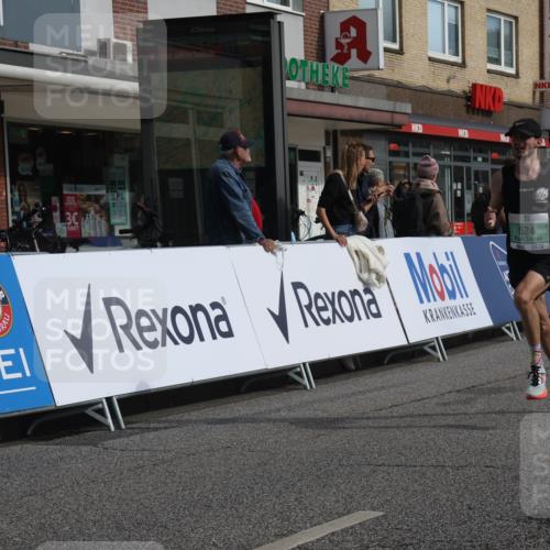 15.09.2024 - PSD Bank Halbmarathon Michael Strokosch http://msf.ph/oto/7077492 15.09.2024 11:11:02 Ziel 481, 513, 523, 524, 543 meine-sportfotos.de